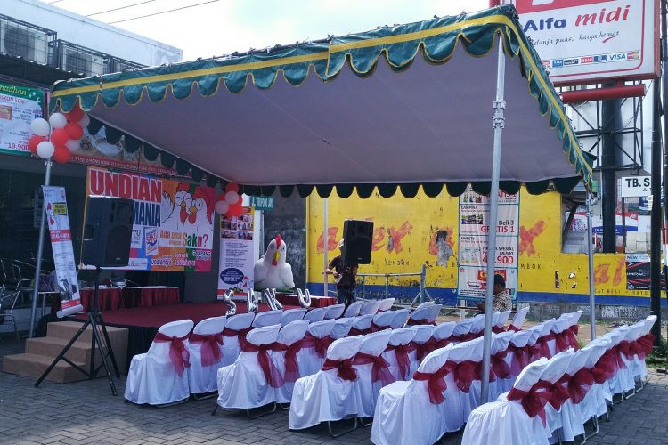 Tenda Plafon dan Kursi Cover