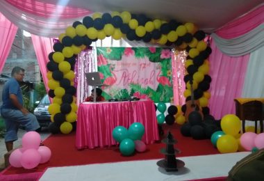 Tenda Slayer dan Panggung